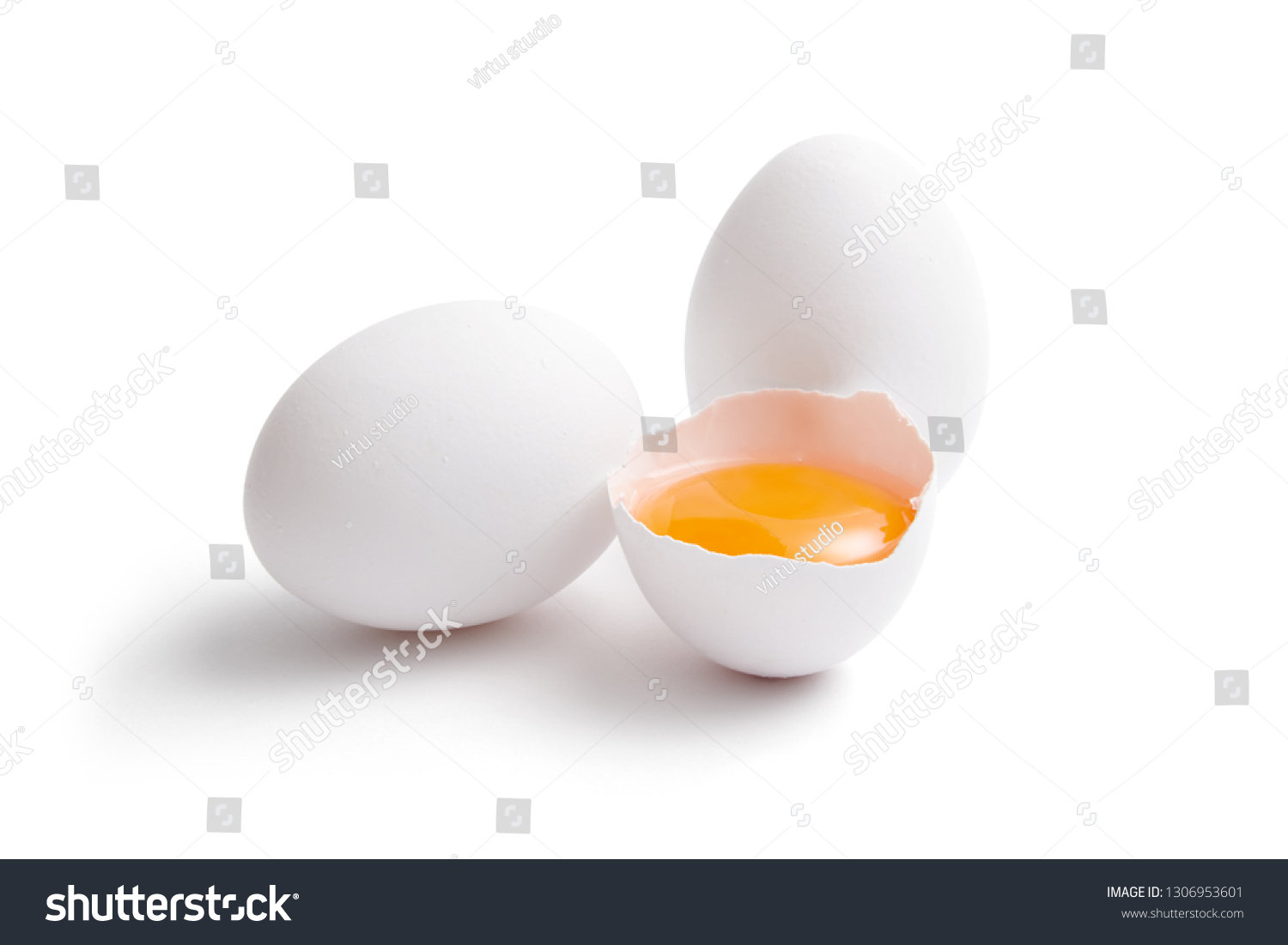 2,069,354 White eggs on Images, Stock Photos & Vectors | Shutterstock