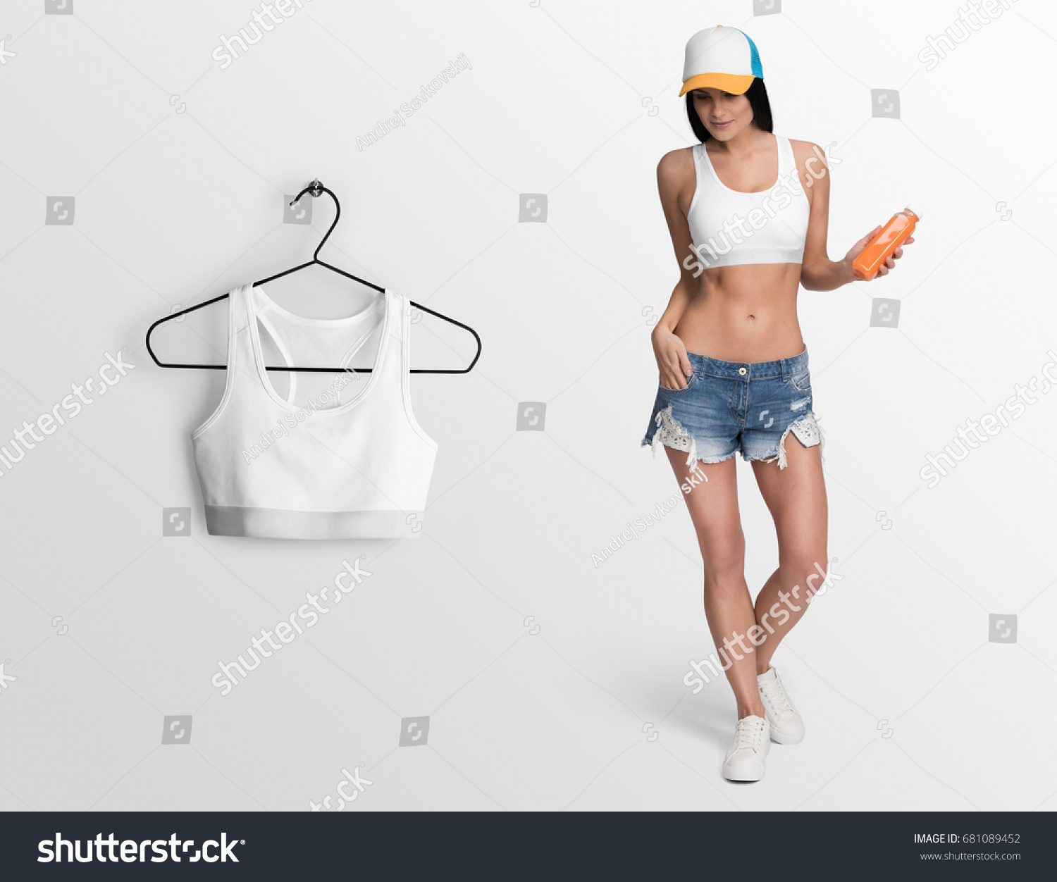 Download 20+ Sport Bra Mockup Images Yellowimages - Free PSD Mockup ...