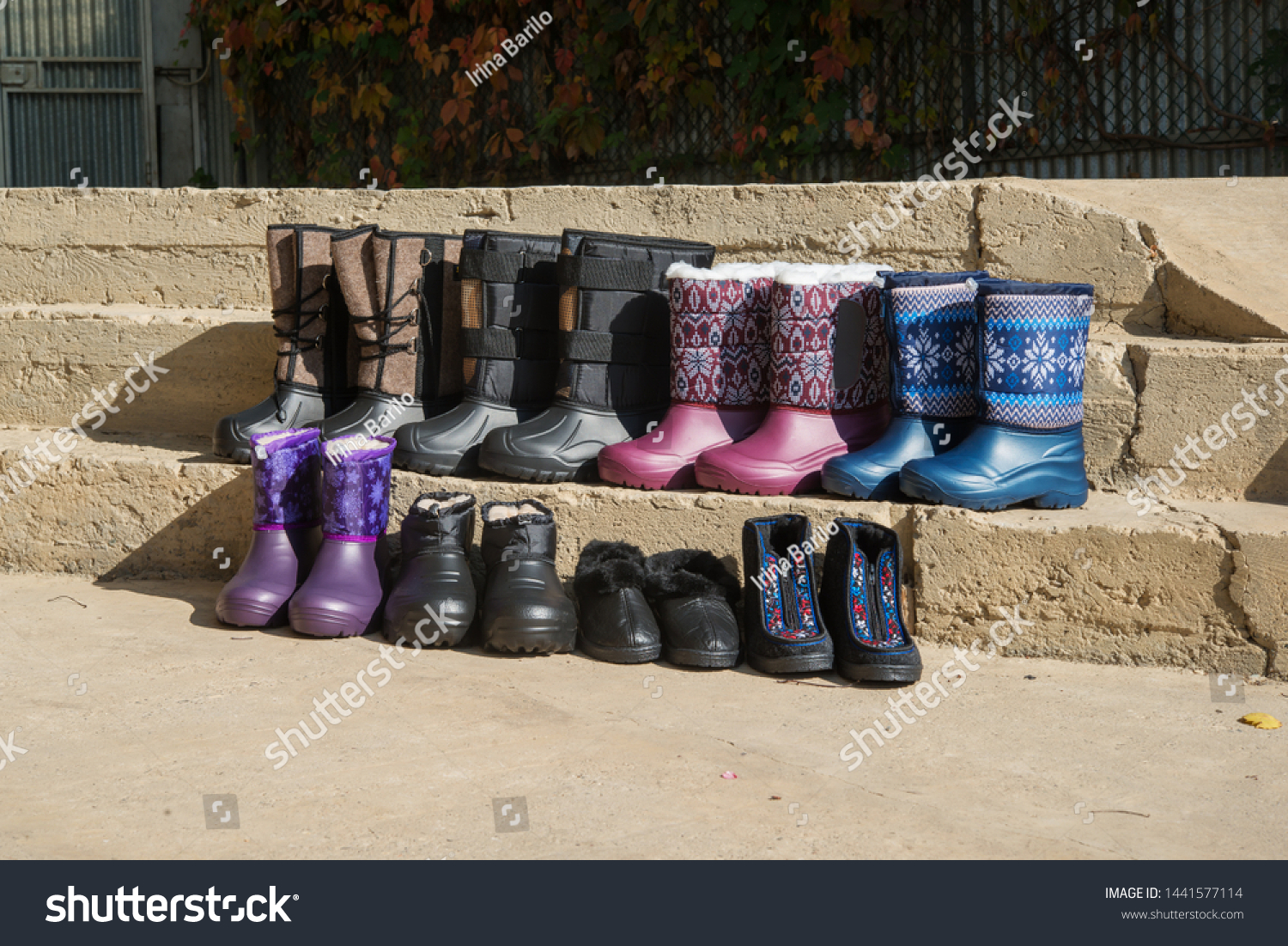 wide steps boots