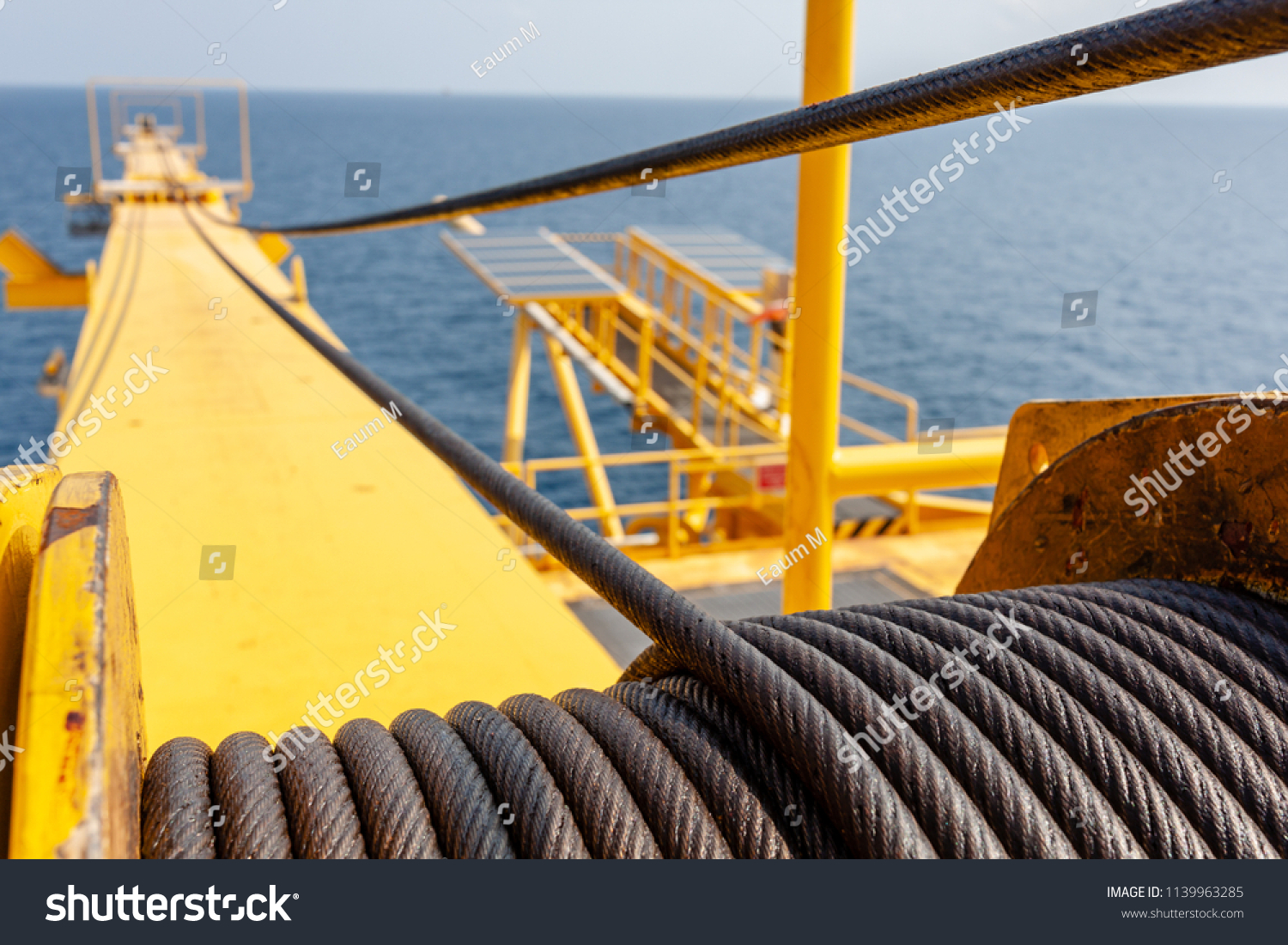 wire-rope-sling-cable-sling-on-1139963285-shutterstock