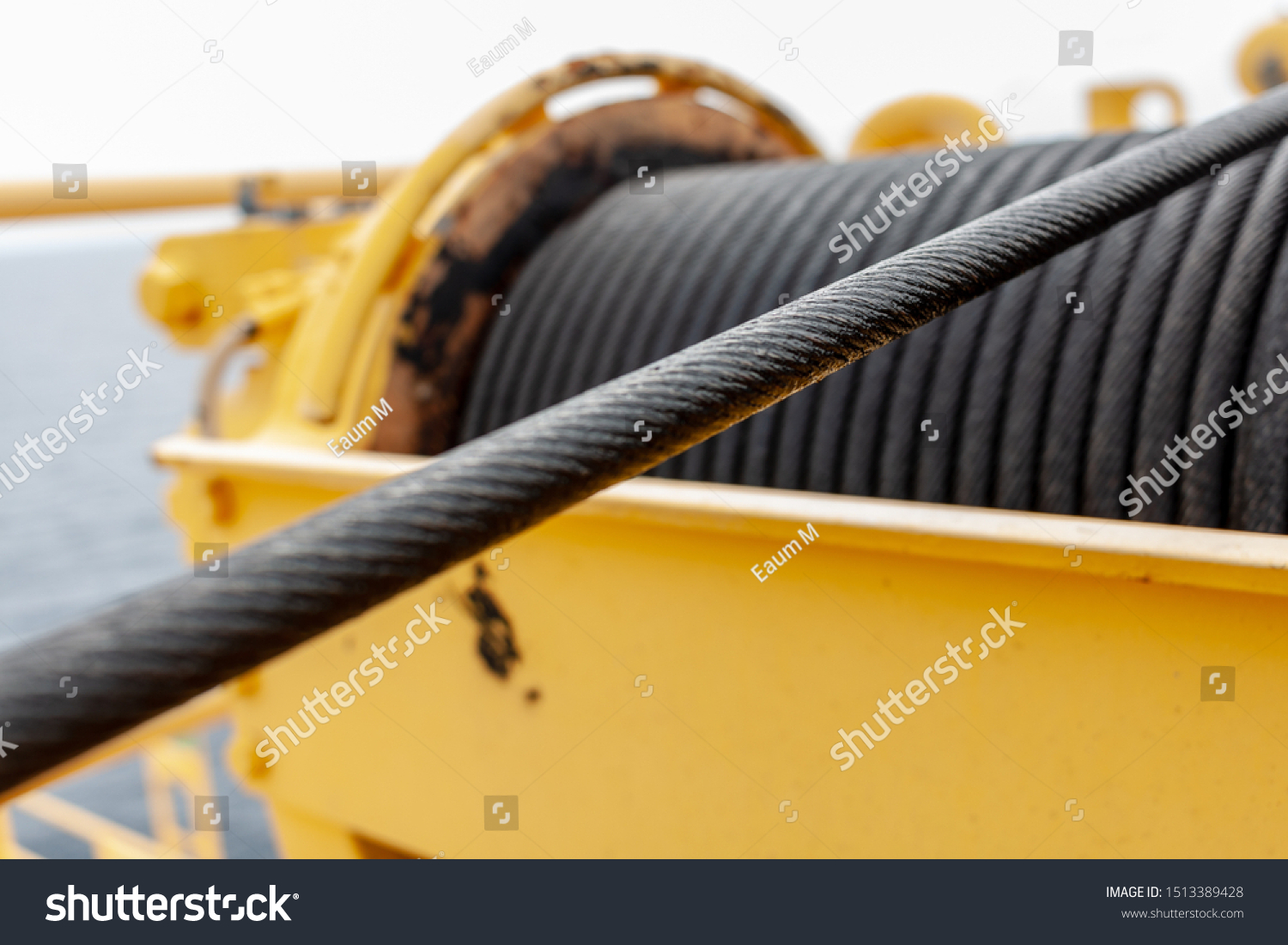 wire-rope-sling-cable-sling-on-foto-stok-1513389428-shutterstock