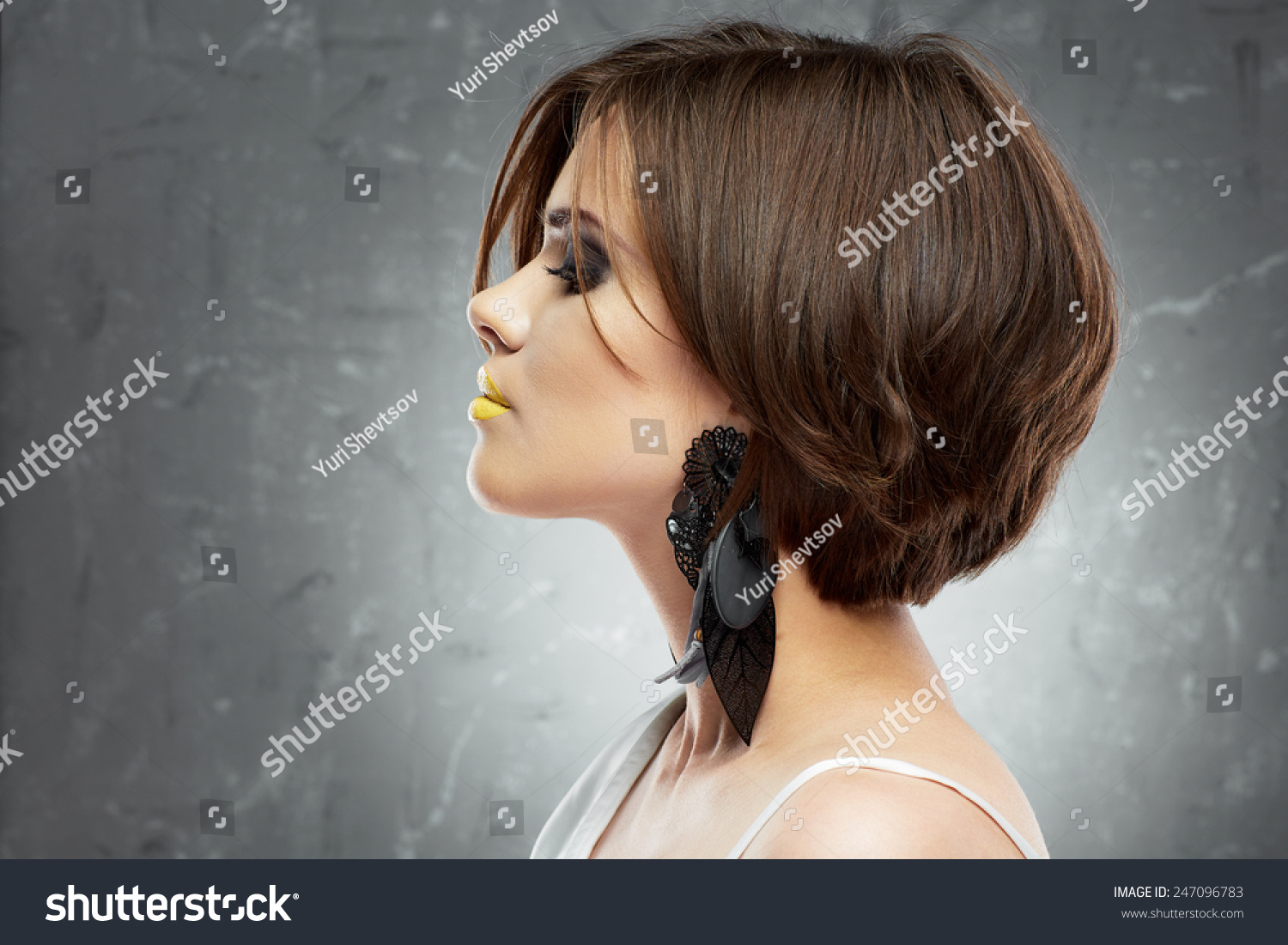 Woman Face Bob Haircut Profile View Stock Photo Edit Now 247096783