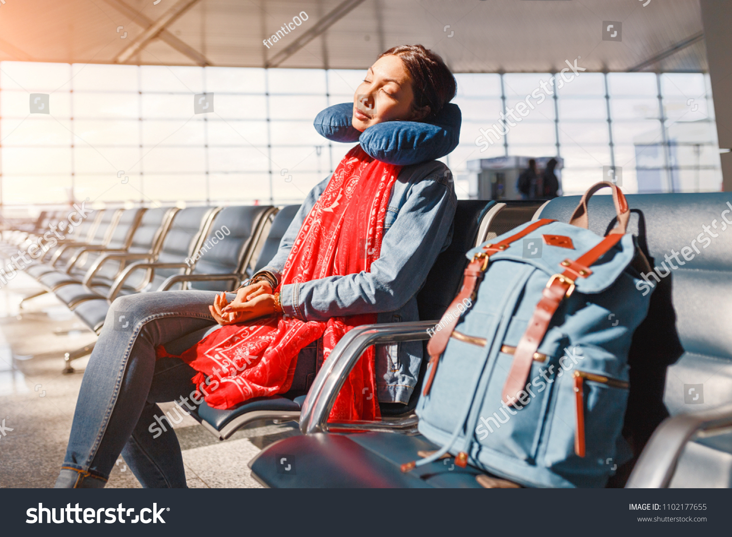 airport neck pillow