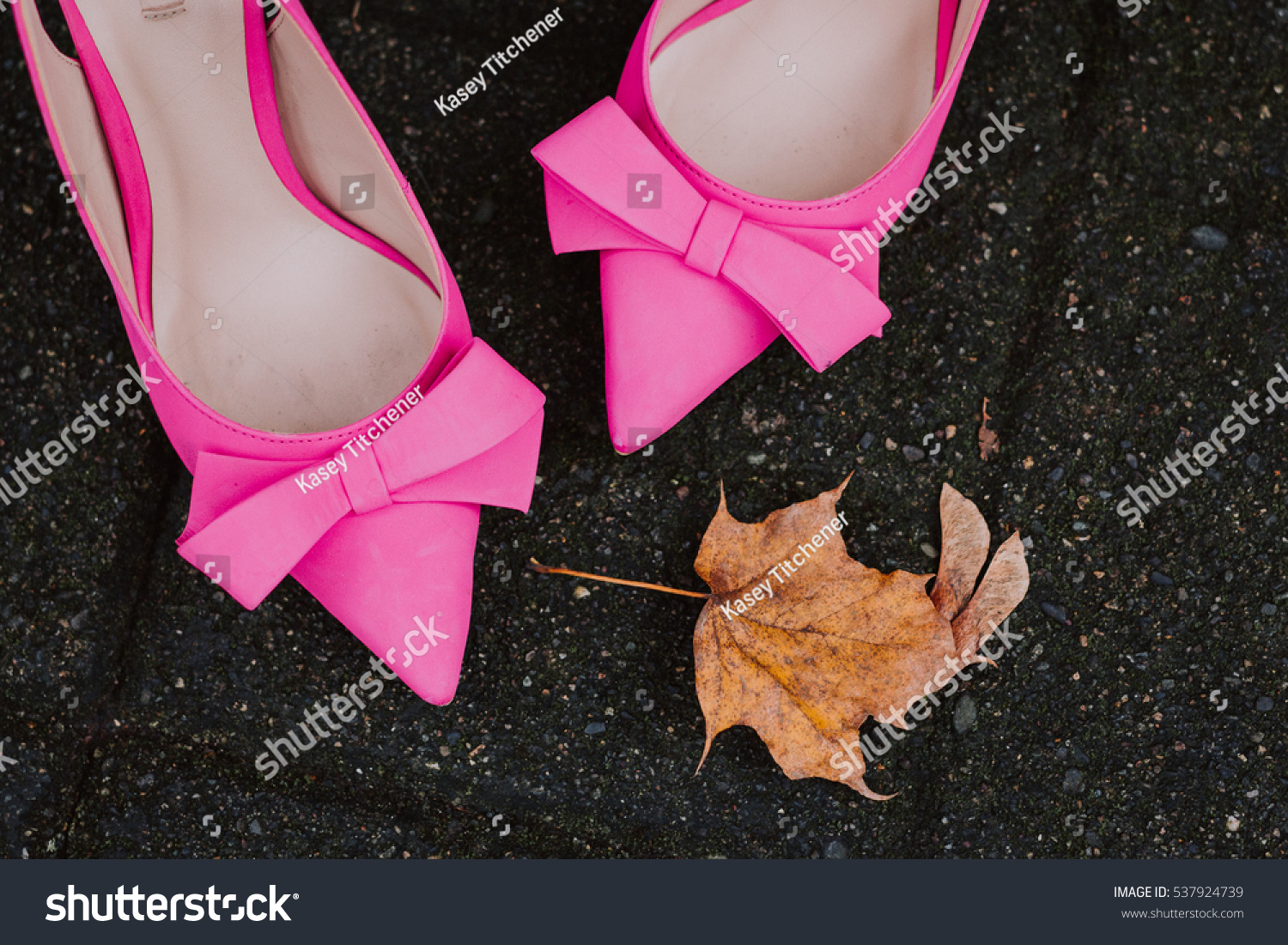 hot pink stiletto shoes