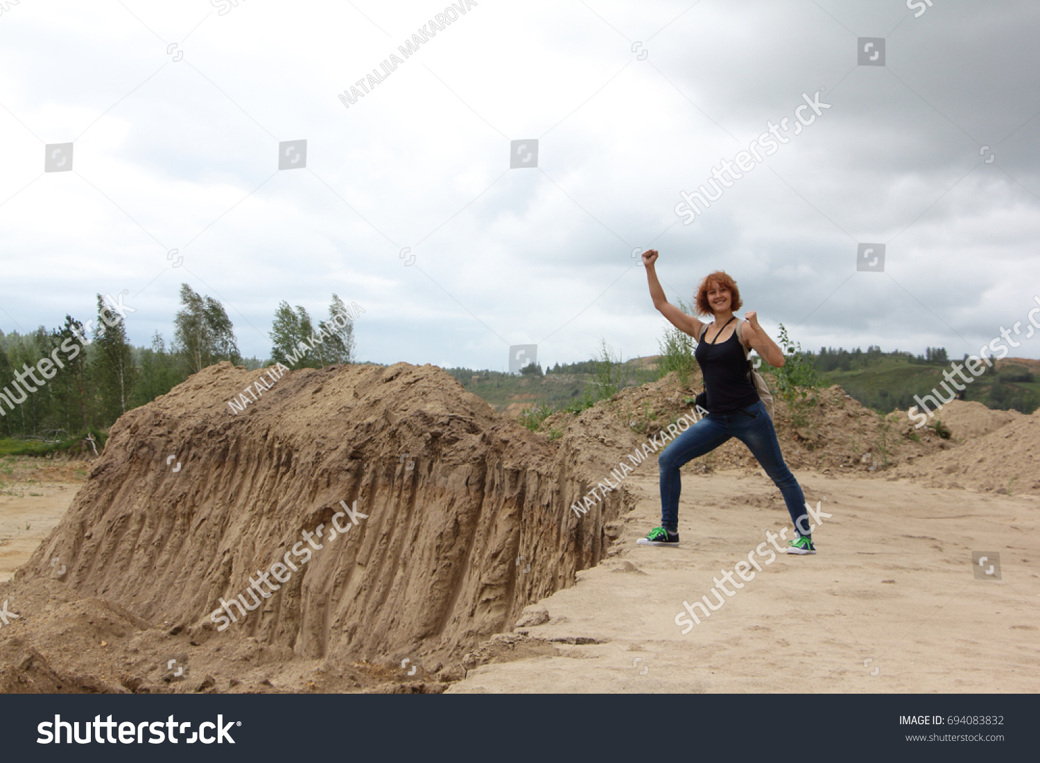 standing sand pit