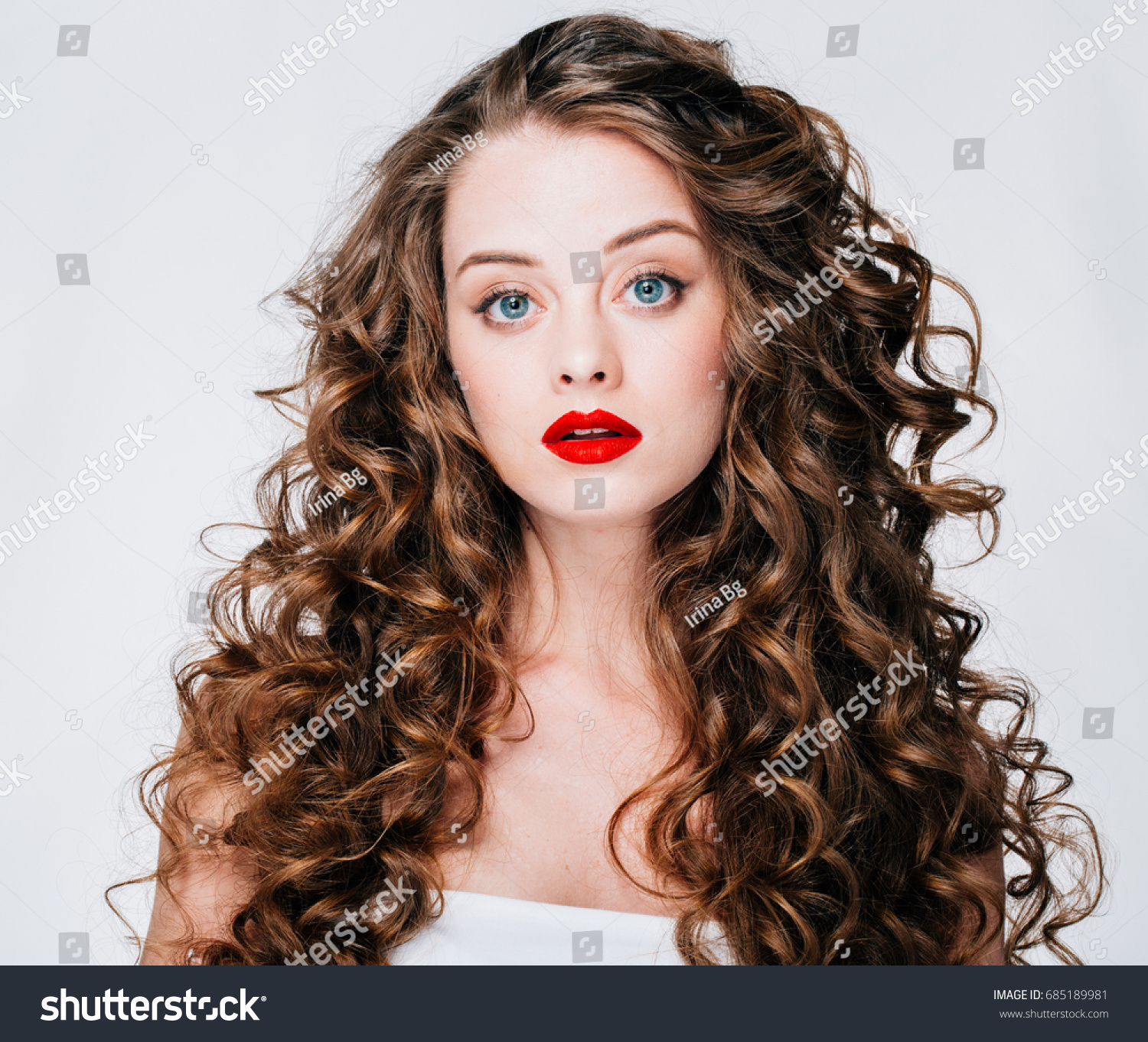 Woman Red Lipstick Curly Hair Fashion Stock Photo Edit Now 685189981