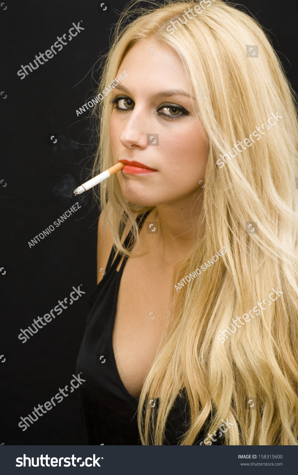 Blonde Smoking Telegraph