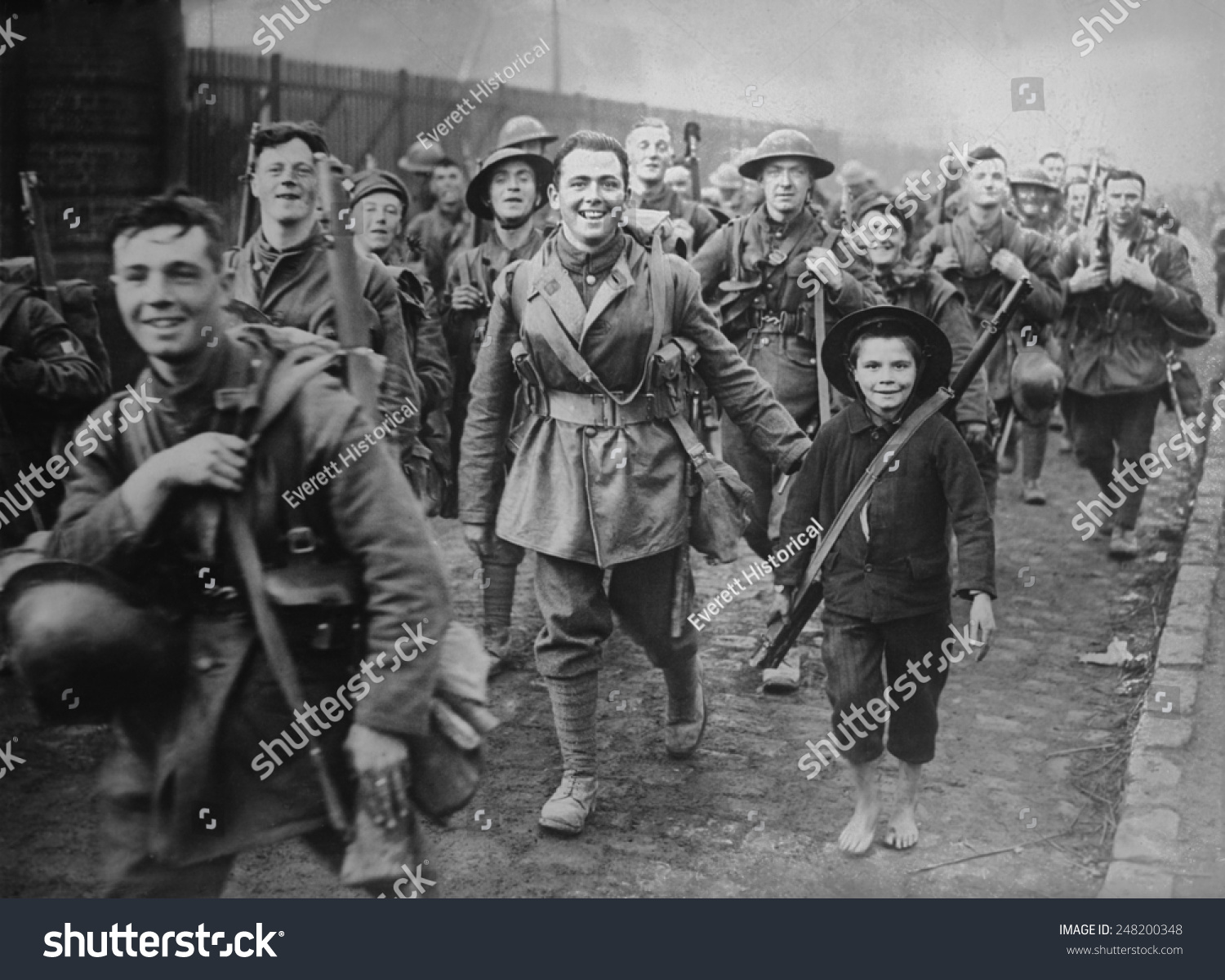 World War 1 Smiling British Soldiers Stock Photo 248200348 | Shutterstock