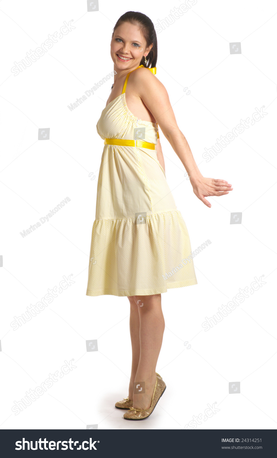 cocktail dresses for young adults