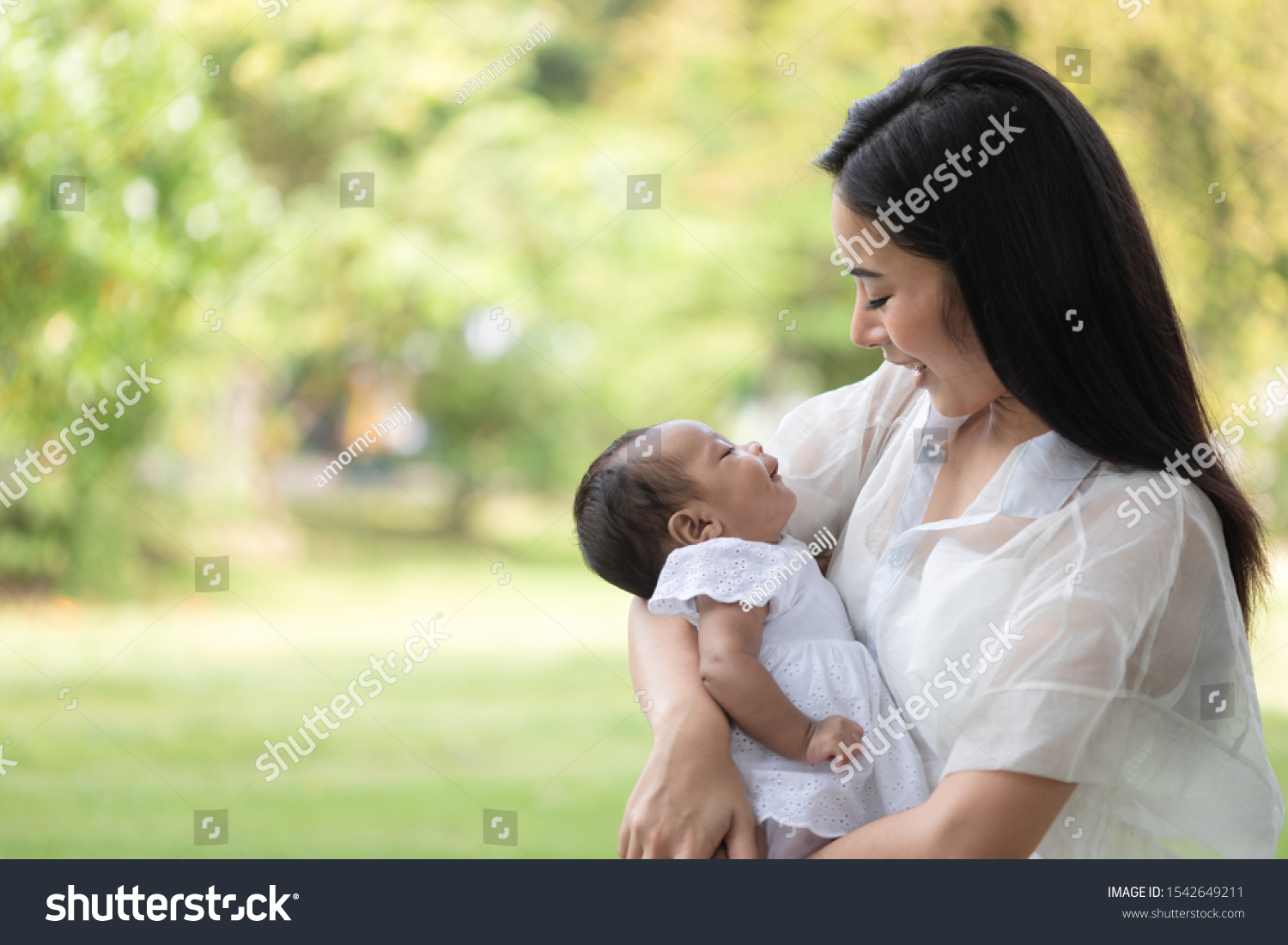 single mom with newborn