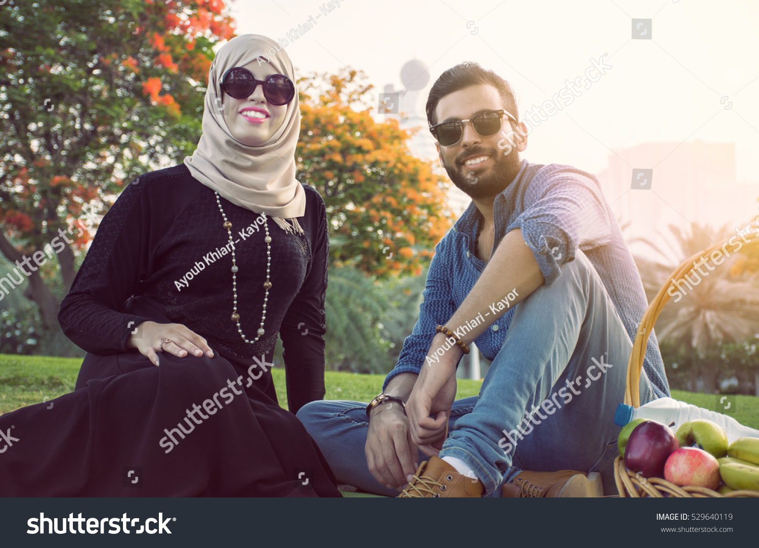 couple abaya