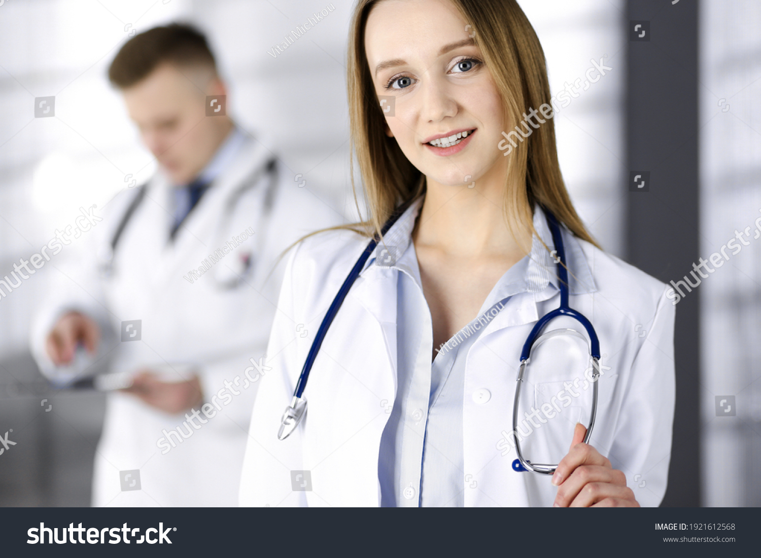 127,358 Female doctor standing Images, Stock Photos & Vectors ...