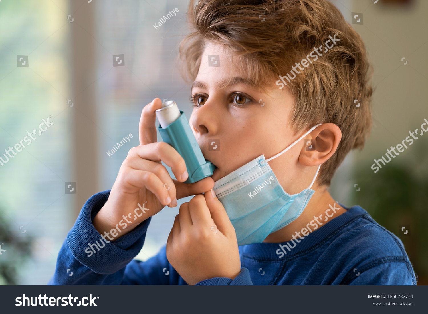 consultant Oefening aanpassen Young Boy Face Mask Using Asthma Stock Photo 1856782744 | Shutterstock