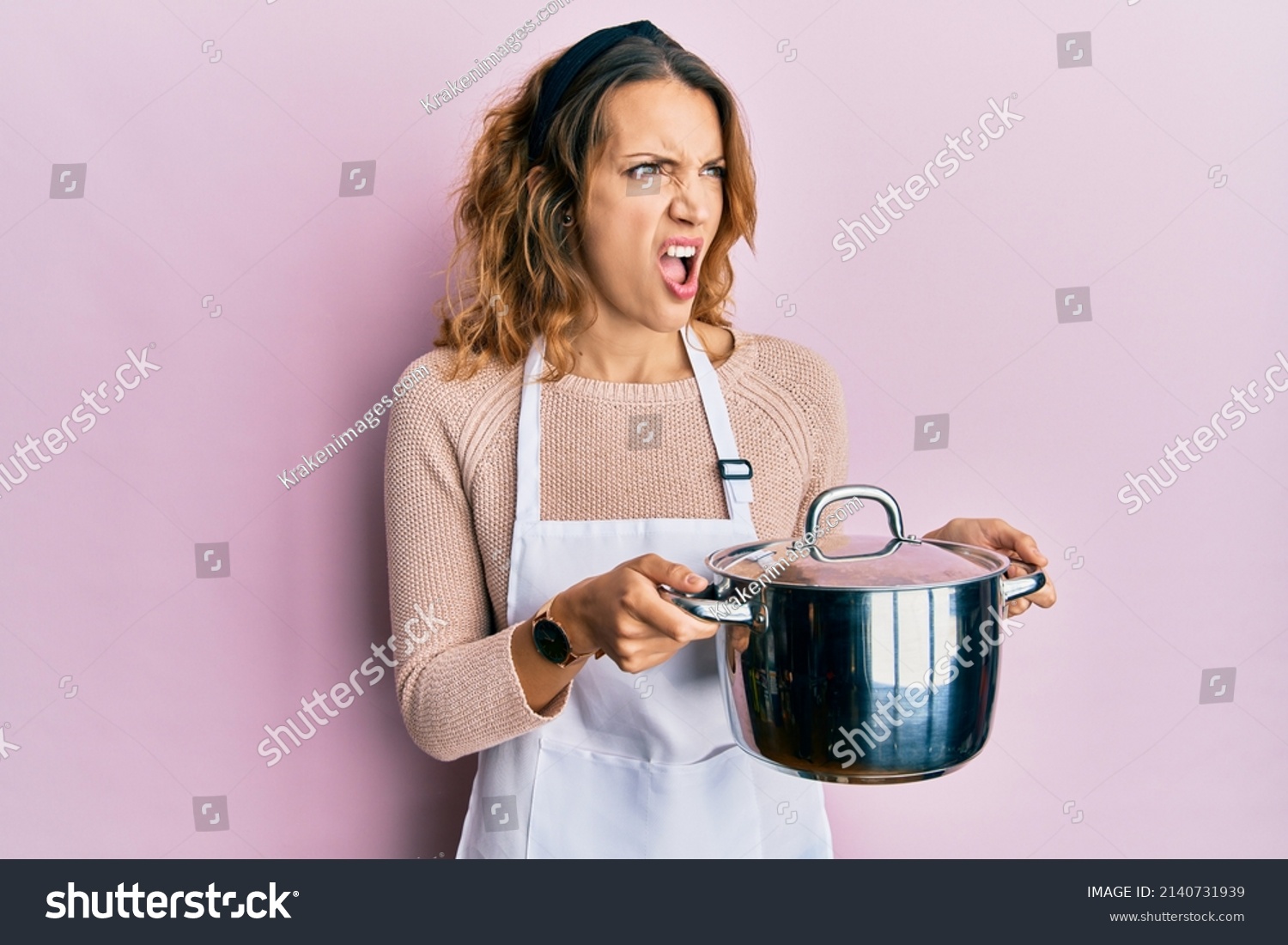 2,801 Aggressive cooking Images, Stock Photos & Vectors | Shutterstock