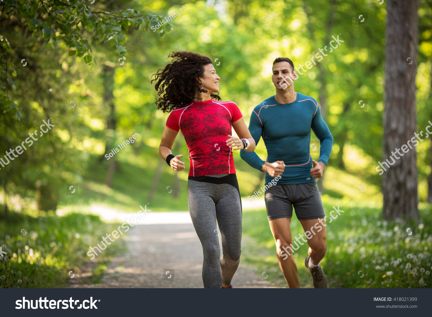 couple joggers