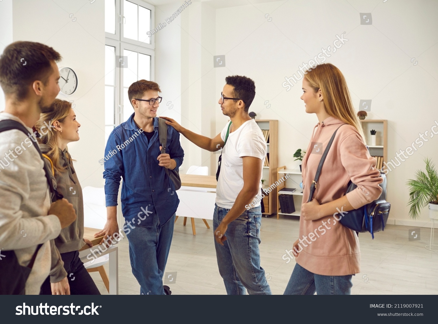 53 Freshman multiracial Images, Stock Photos & Vectors | Shutterstock