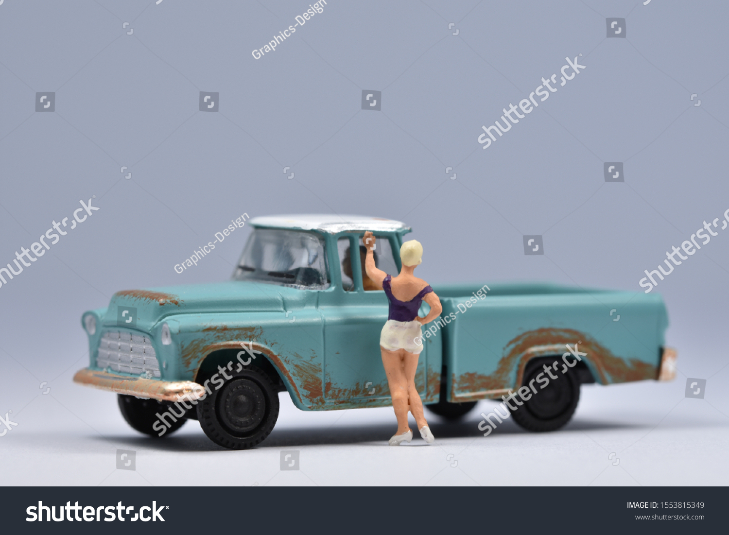 Young Pickup Girls