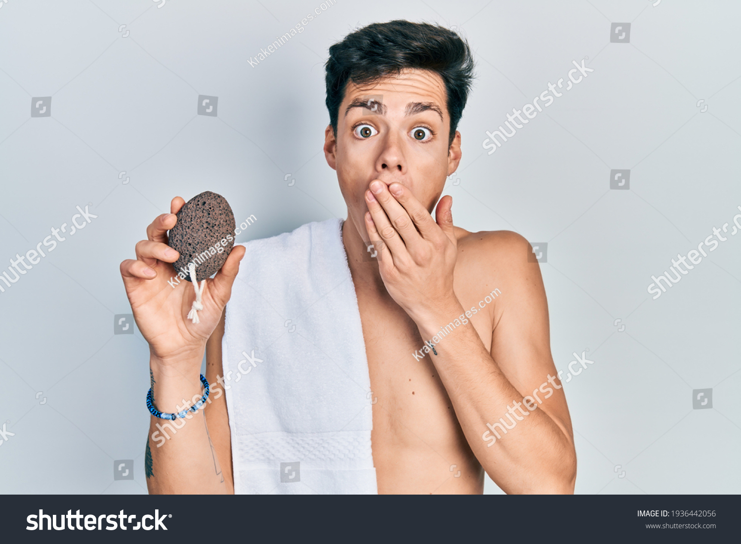 guy eating a girl up naked