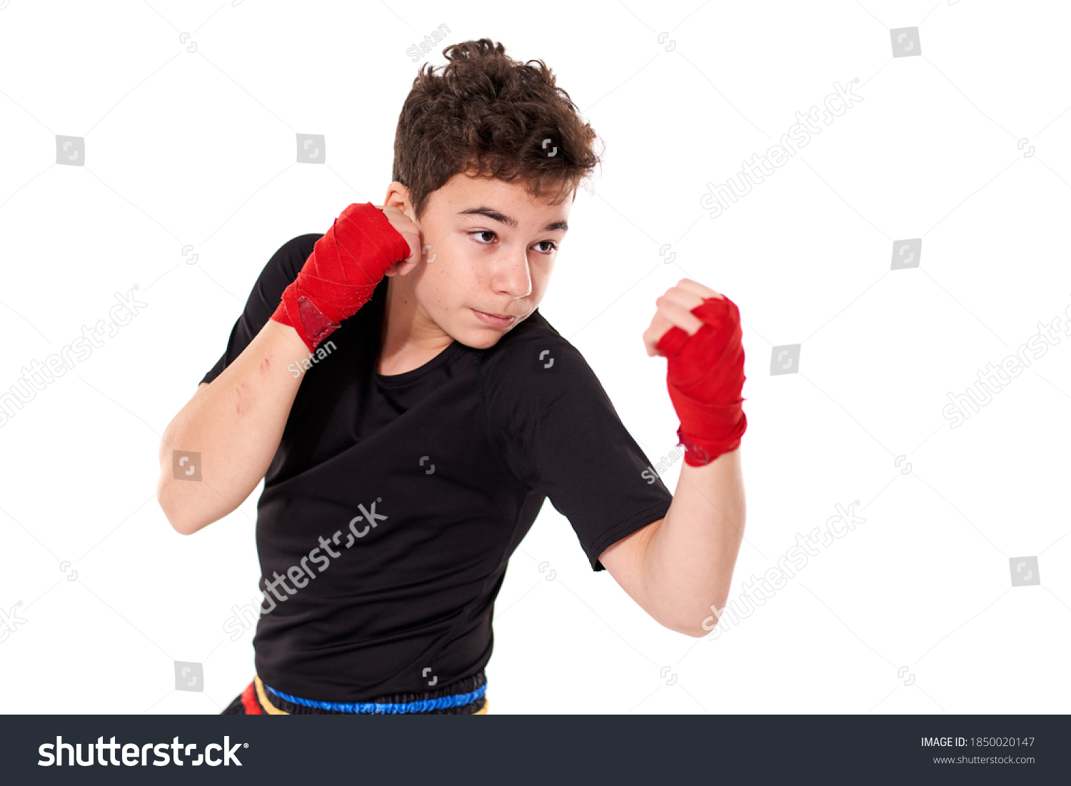 2,547 Teenagers kickboxing Images, Stock Photos & Vectors | Shutterstock