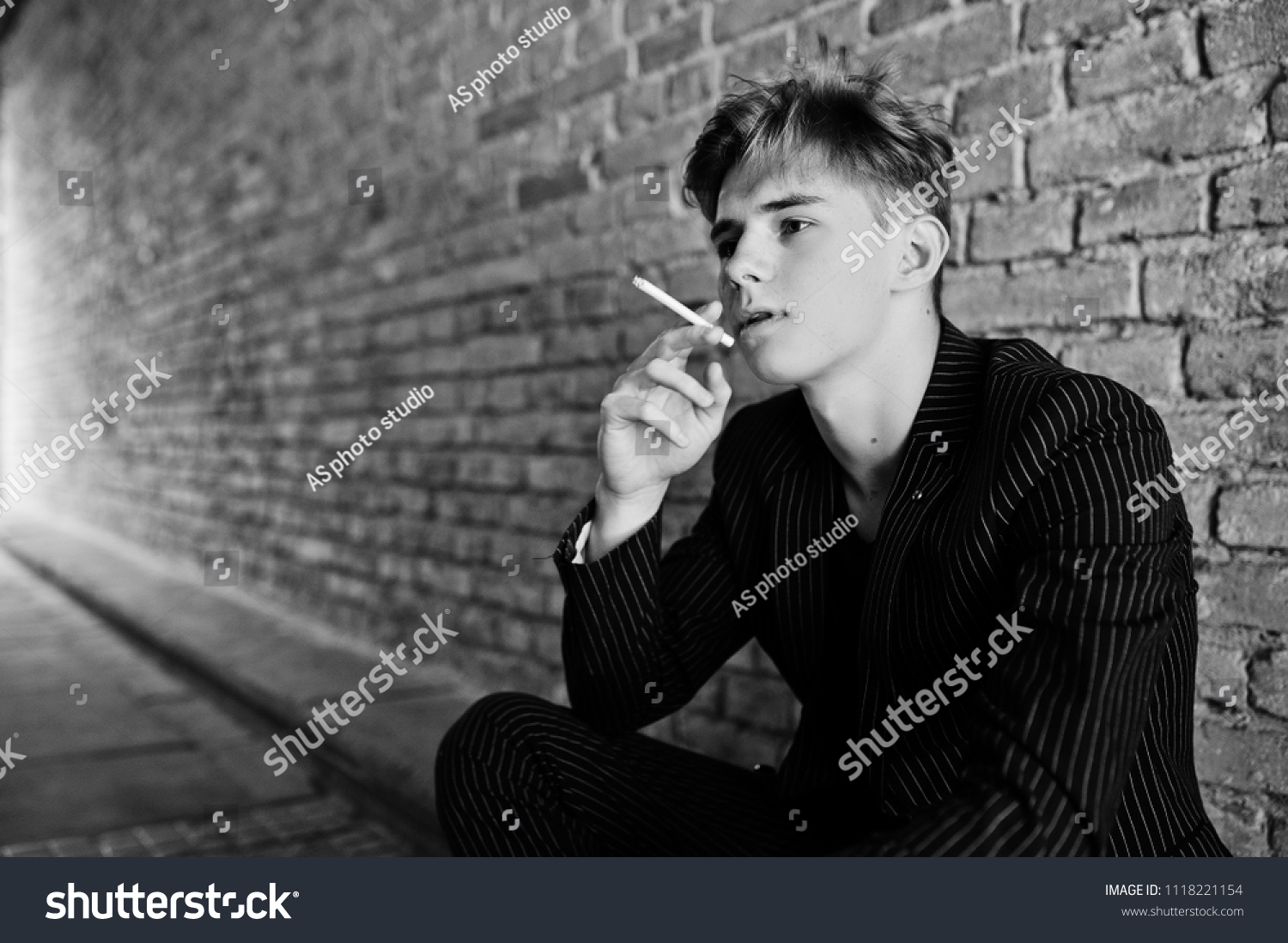 2019 year for lady- Smoking boy stylish cigarette 2019 year for lady- Smoking boy stylish cigarette