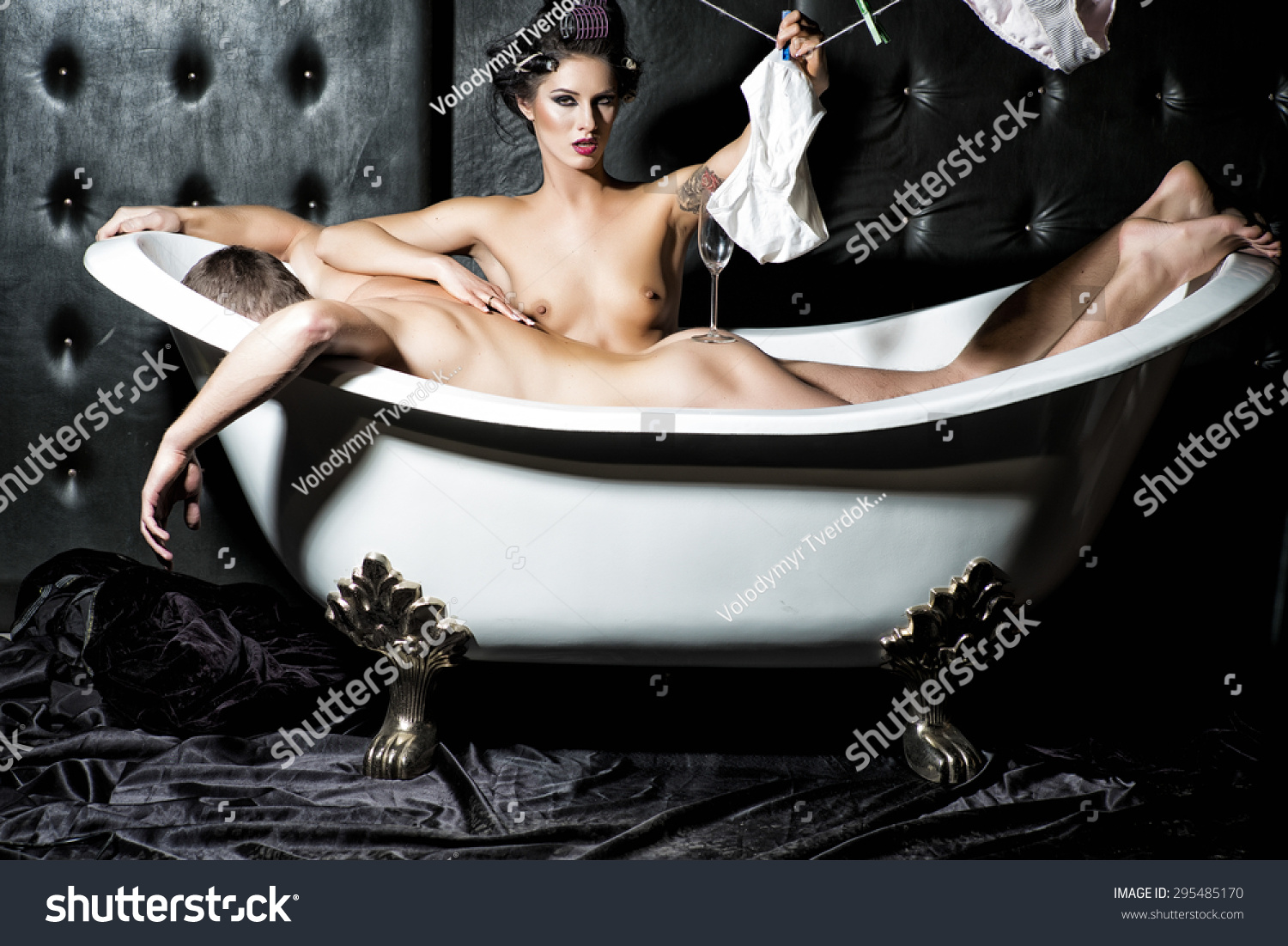 kim raver lesbian naked couple in bathtub