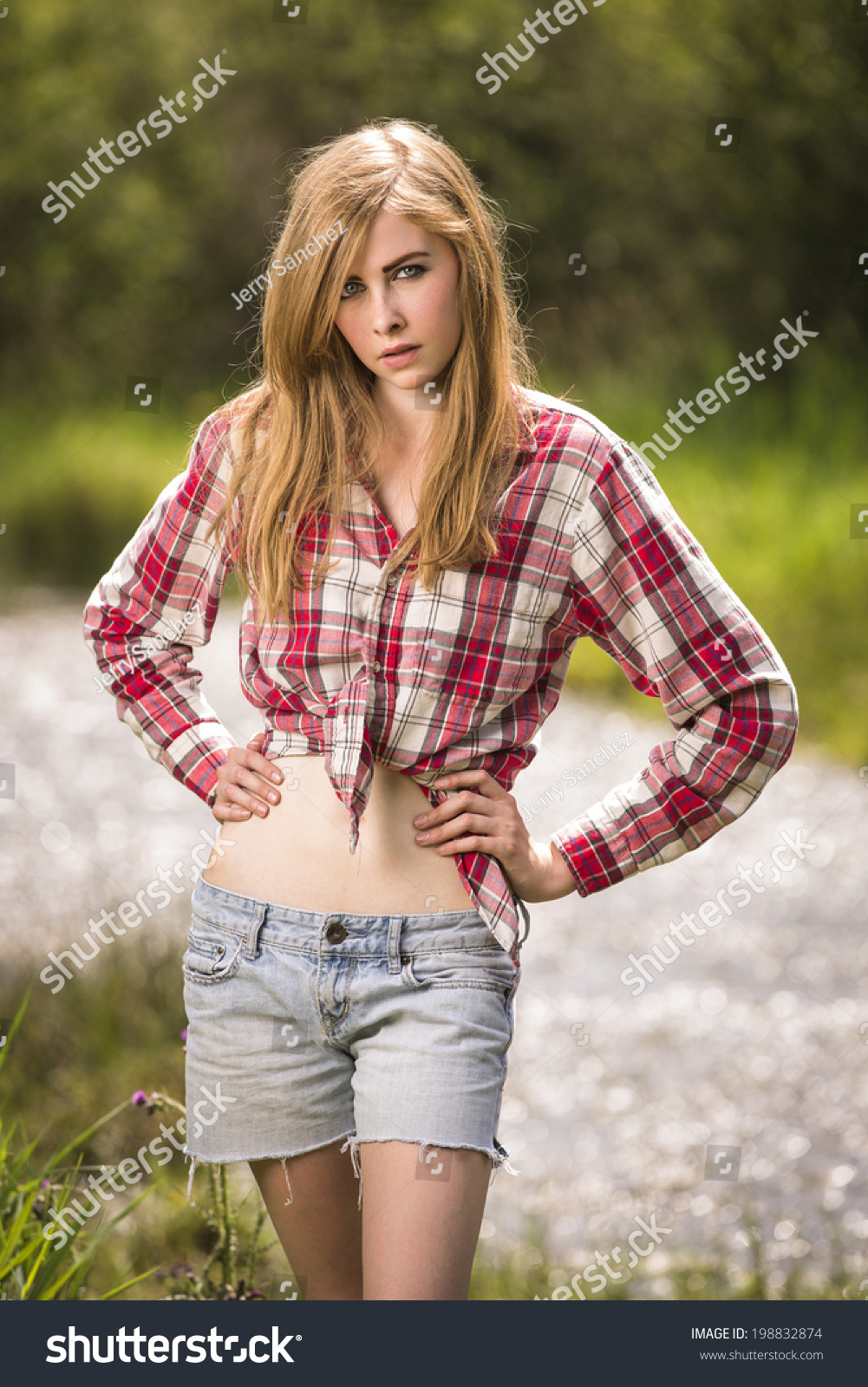 Young Western Teenage Girl Tied Flannel Stock Photo 198832874 ...