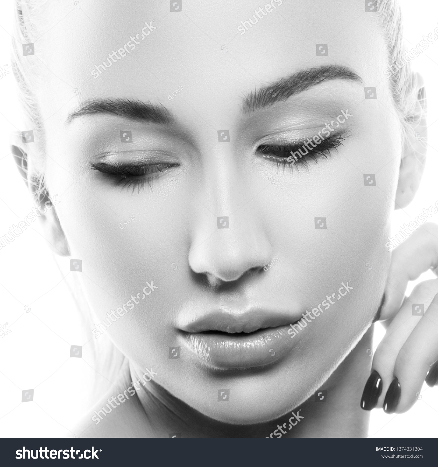 126 Botox model black white Images, Stock Photos & Vectors | Shutterstock