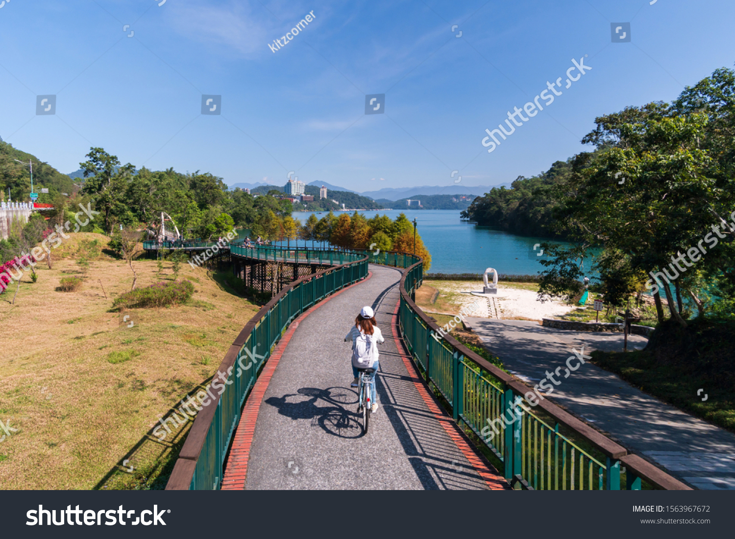 sun moon lake bike trail