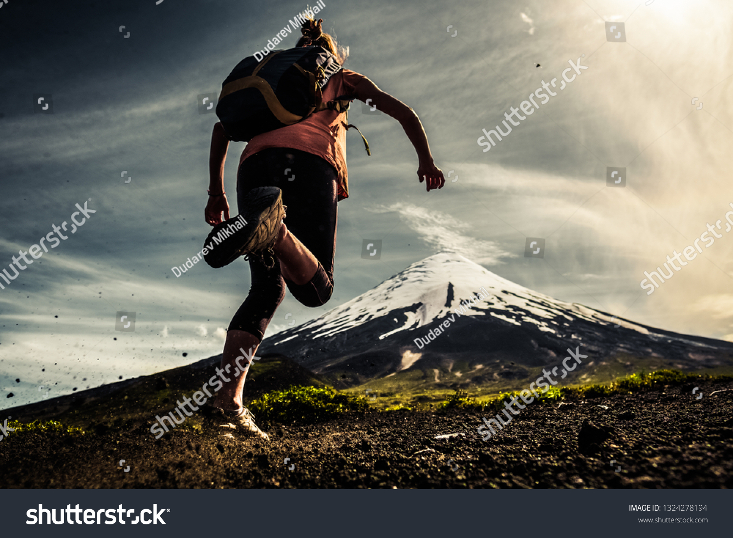 ladies trail runners