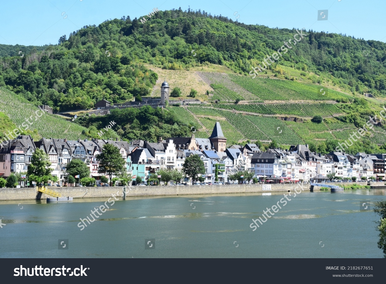 yachthafen zell mosel