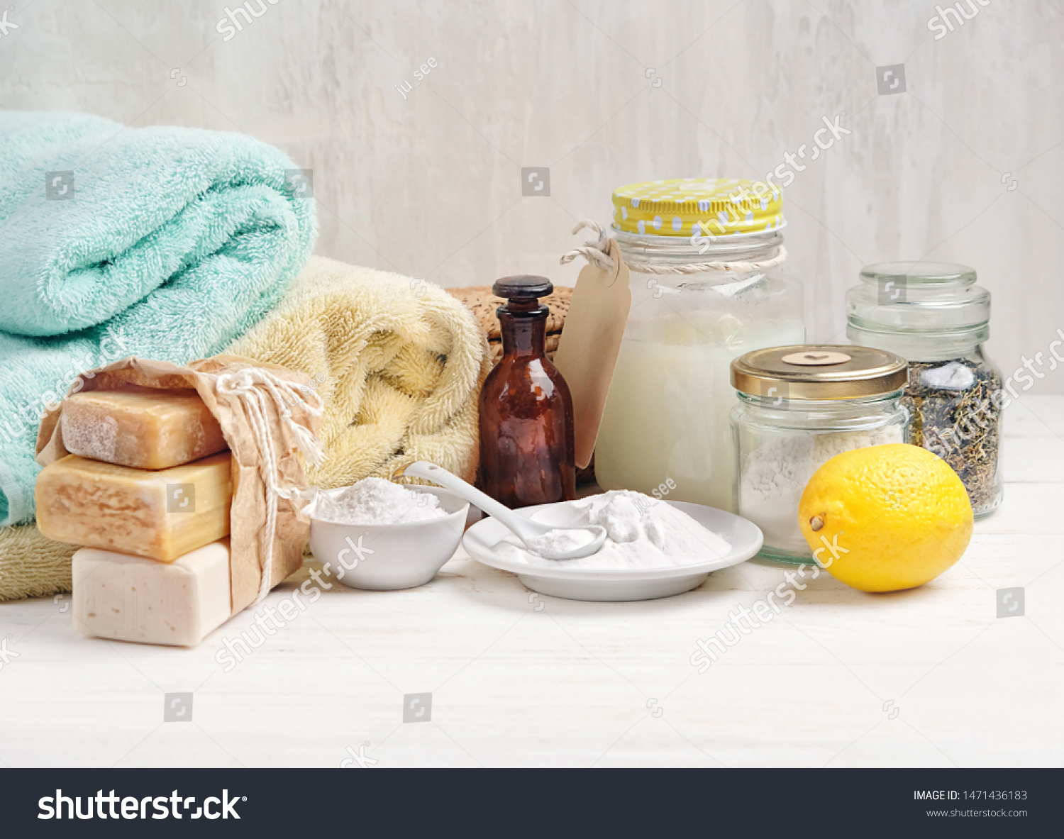 24,569 Laundry detergent container Images, Stock Photos & Vectors ...