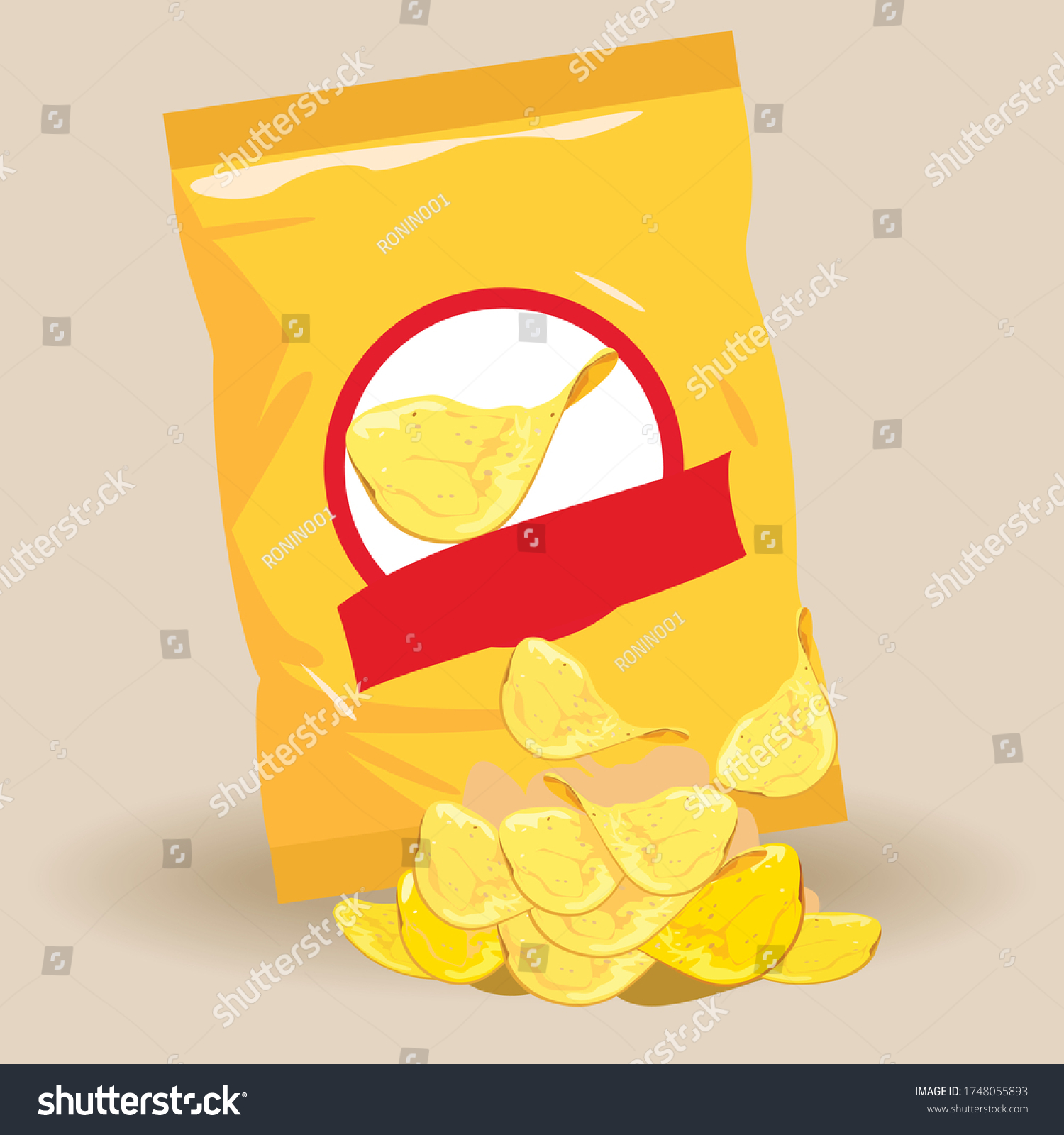 Heap mit Kartoffelchips. Kartoffelchips und Packung.: Stock ...